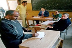 تحديد قواعد العملية الانتخابية لمجلسي الشعب والشورى المصري