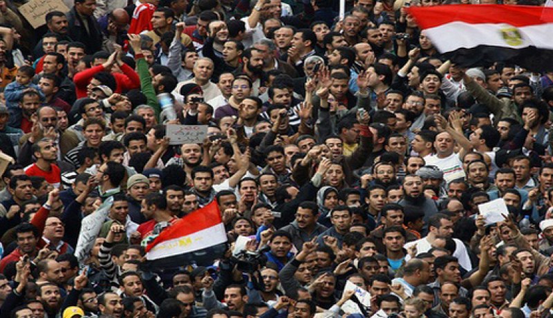 نشطاء في الفايسبوك يدعون الى عصيان مدني في مصر