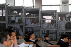 الإعدام لـ 8 متهمين بالانتماء لجماعة الإخوان والمؤبد لـ77 آخرين في مصر