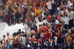 25 قتيلا و100 مصاب حتى الآن في أحداث ملعب بور سعيد