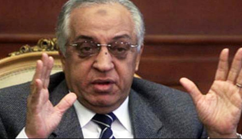 وزير الداخلية المصري: أطلقنا قنابل غاز المسيلة للدموع بعد تحذيرات عديدة