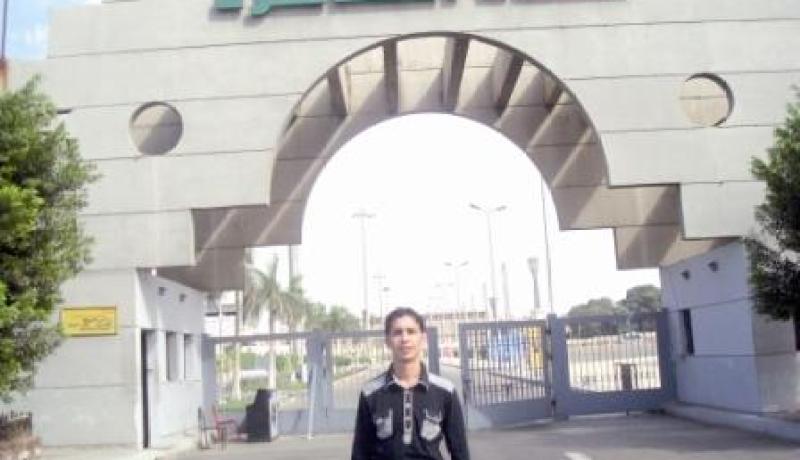 مدير ستاد القاهرة الدولي لا تبذروا نقودكم في شراء الشماريخ لأنها ستصادر