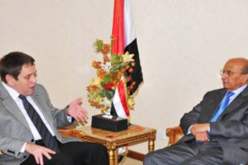وزير الخارجية اليمني يلتقي السفير الروسي