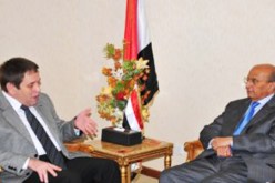 وزير الخارجية اليمني يلتقي السفير الروسي