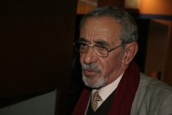 ‮‬محمد العزوني أطراف تريد تطبيق القانون الفرنسي‮ ‬في‮ ‬الجزائر