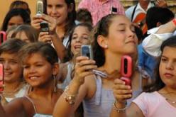 أكثر من 7 ملايين تلميذ يملكون هواتف نقالة