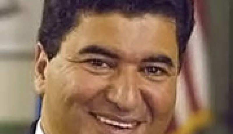 زرهوني يكرم إلى جانب الرومي