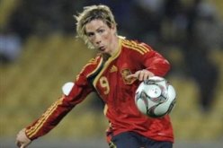 إصابة توريس في الحالب ستبقيه شهرا دون حراك