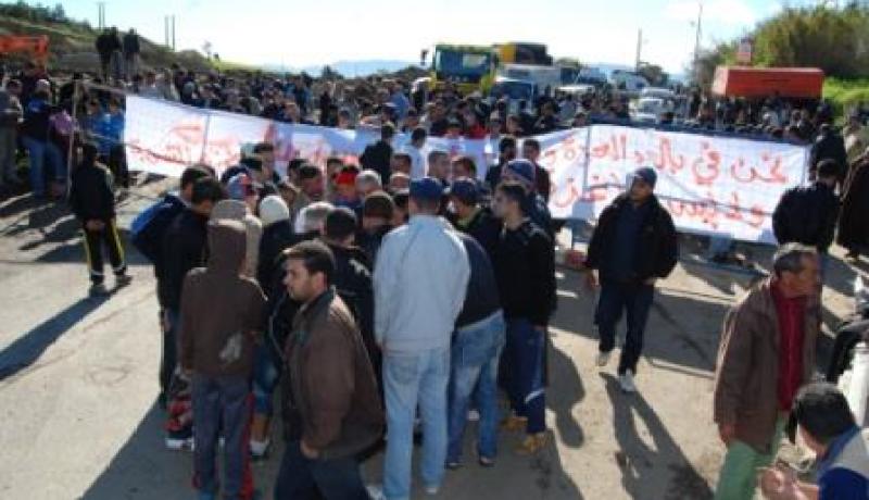 سكان الدويرة يواصلون الاحتجاج ويهددون بإعادة أحداث ديار الشمس إن لم تأخذ العدالة مجراها