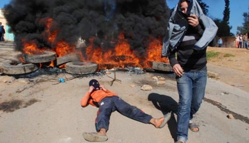 يــوم لـلـشـغـب وقـطـع الــطـرقـــــات