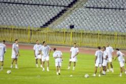 سعدان يضبط قائمته الأساسية وبوڤرة ينهي الحصة بصعوبة