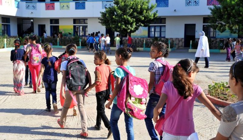 أولياء تلاميذ  بتيزي وزو يرفضون اقحام أبناءهم في الشؤون السياسية