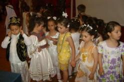 طرد سيدة مدعوة لأنها أحضرت ابنتها الصغيرة