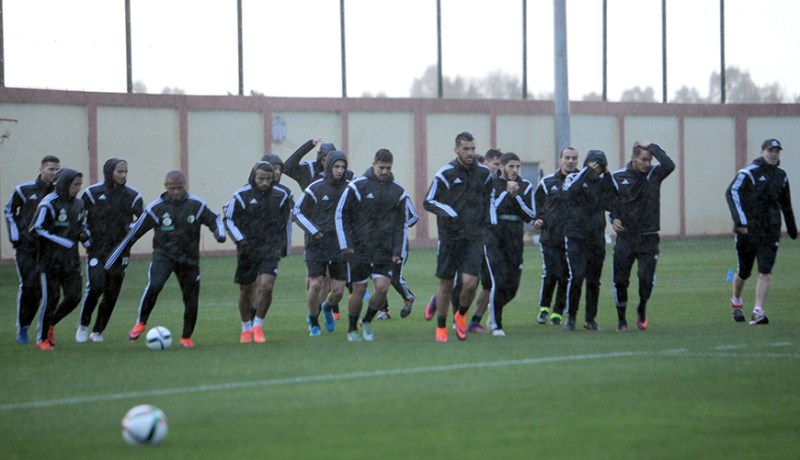 غولام يواصل العلاج وسليماني يغيب عن التدريبات ويثير المخاوف قبل مواجهة نيجيريا