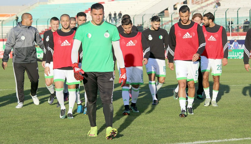 براهيمي وبن سبعيني يغيبان عن التدريبات ويتجهان لتضييع مباراة السنغال