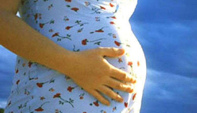 الطب يقترب من معرفة موعد توقف المرأة عن الانجاب