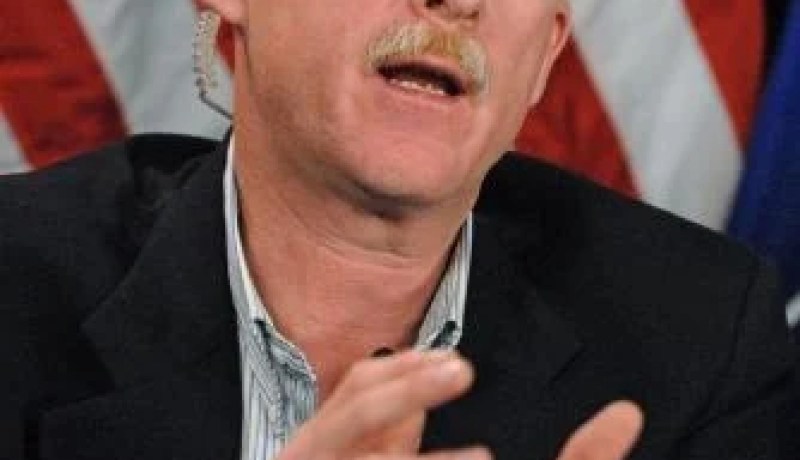 السفير الأمريكي بالجزائر: نريد تمثيل شعبي حقيقي في البرلمان