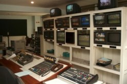 رئيس الجمهورية يدعو التلفزيون و الإذاعة إلى تغطية نشاطات الأحزاب و المنظمات الوطنية