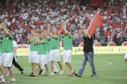 اللاعبون‮ ‬يتضامنون مع بن شيخة ويلمّحون‮ ‬إلى مغادرة المنتخب في‮ ‬حال‮  ‬انسحابه