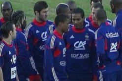 مونديال 2010: لاعبو المنتخب الفرنسي يعاودون تدريباتهم