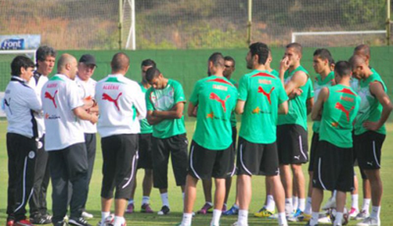 تصفيات كأس أمم إفريقيا 2012 آخر حصة تدريبية للخضر بمورسيا