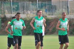 لعنة الإصابات تطارد الخضر وحاج عيسى يخضع لعلاج مكثف