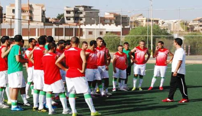 فوز ثان للمنتخب الجزائري على نظيره الجنوب الإفريقي 2-0