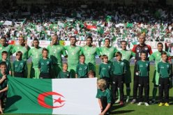 بطاقات فنية للاعبين الجزائريين ال23 المشاركين في نهائيات كأس العالم 2010 بجنوب إفريقيا