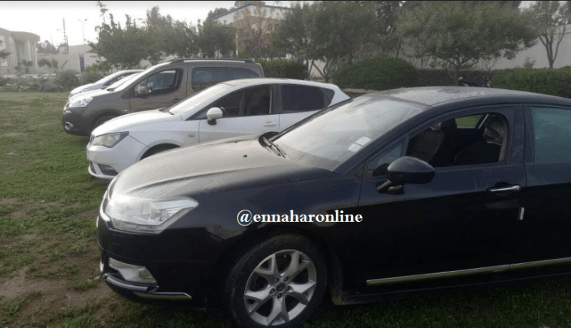 تفكيك شبكة وطنية ودولية لتزوير وثائق السيارات وإسترجاع 70 مركبة
