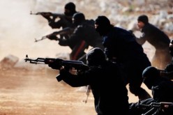 عشرات قتلى من قوات الجيش السوري ومقاتلي داعش حول قاعدة جوية تابعة للحكومة في سوريا