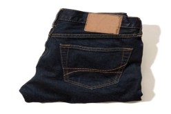 تصنيع 12 مليون سروال جينز محليا سنويا مع نهاية 2018