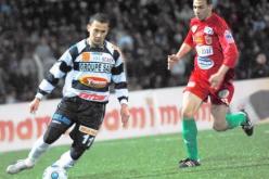 تأشيرة “شنغن” انقضت النسر والوفد أقام ليلة أمس في  مطار لشبونة