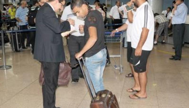 سرار يرفض شروط زكري.. حاج عيسى يتلقى ضمانات ومترف يغيب عن موعد مازمبي