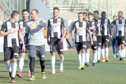 البلدية تدرس تقديم إعانة بـ3 ملايير والأنصار يحضرون للتنقل إلى بجاية