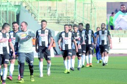 ماضوي يخفف الضغط عن اللاعبين قبل مواجهة العميد وبوشار يرفض عقوبات الإدارة