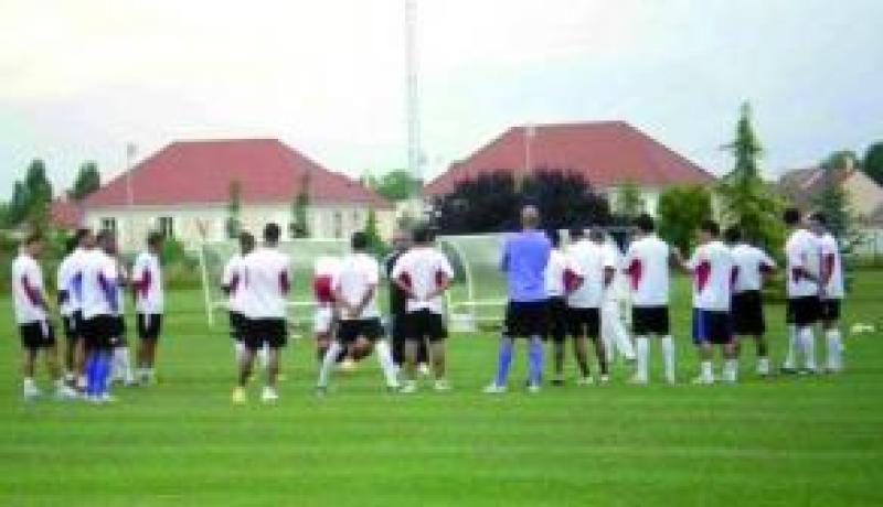 دوري أبطال افريقيا: وفاق سطيف ينتزع تعادلا ثمينا من حامل اللقب