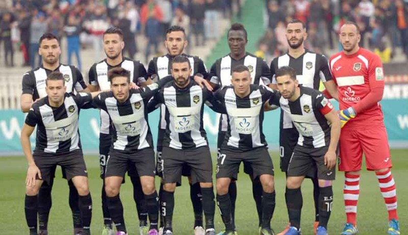 الوالي يمنح صكين بمليار و200 مليون ومستثمرون يتعهدون بالتكفل بمنحة النهائي