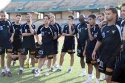 إدارة الوفاق تقرر عدم تسريح زياية‮ ‬