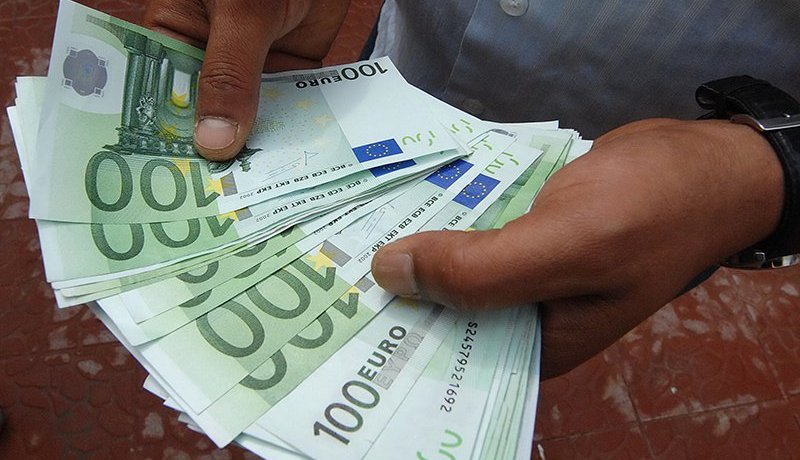 حجز مبلغ  110 آلاف أورو في حاجز أمني في عين تموشنت