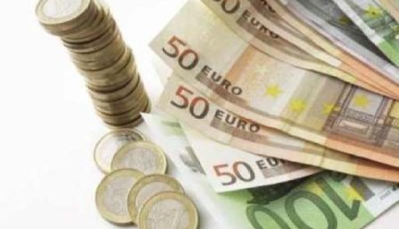 لاجـئ سيـاسيّ ضحـية ضـرب وجـرح عـمدي مـع سرقة 500 أورو