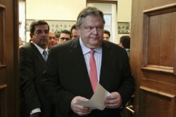وزير الخارجية اليوناني يزور القاهرة في الخامس من سبتمبر