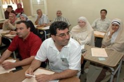 المترشحون لمسابقة المقتصدين يقاطعون الإمتحان بسبب الخلل في الأسئلة