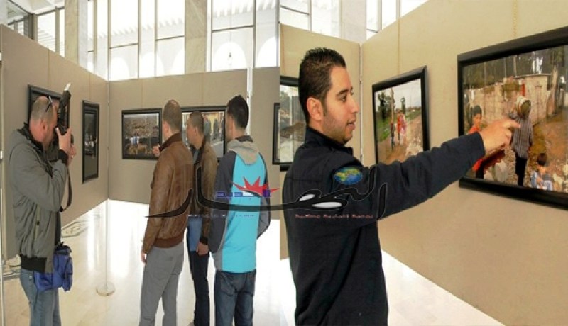 معرض الصور الخاص بـ''النهار'' يلقى إقبالا كبيرا من قبل الجمهور