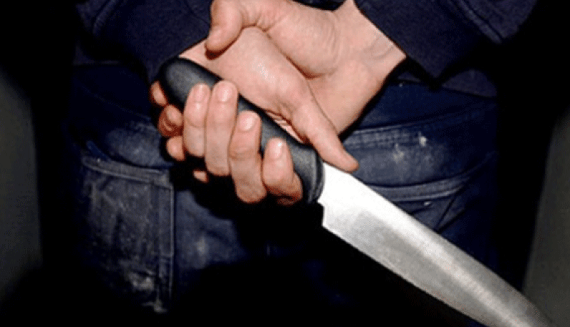 القبض على شخص حاول الإعتداء على شرطي بسكين في مستغانم