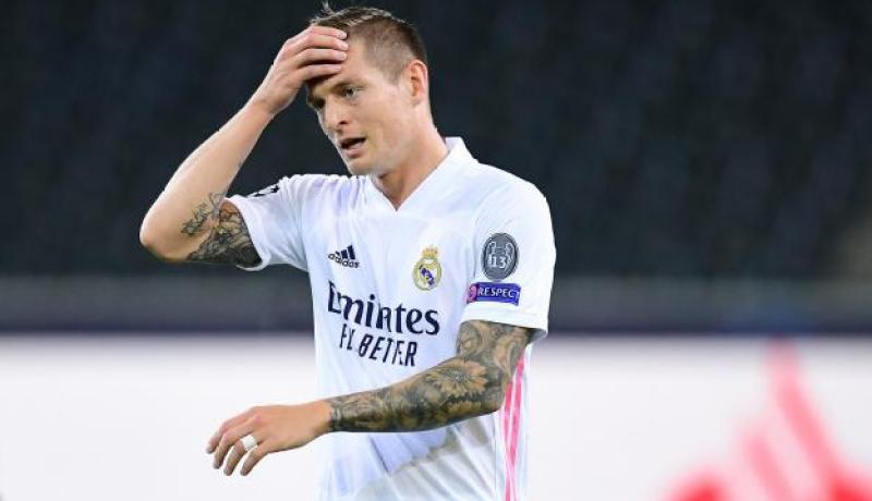 ريال مدريد يعلن عن إصابة نجمه بفيروس كورونا