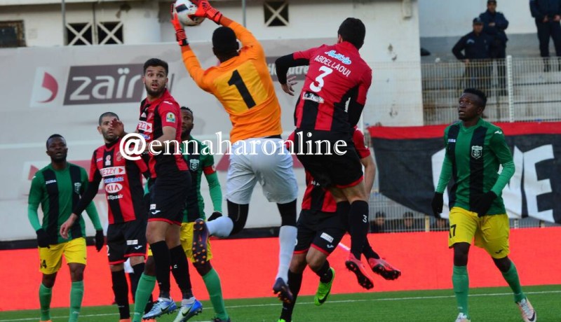 بالصور.. سوسطارة تنهي الشوط الأول بالتعادل السلبي أمام مانياما الكونغولي