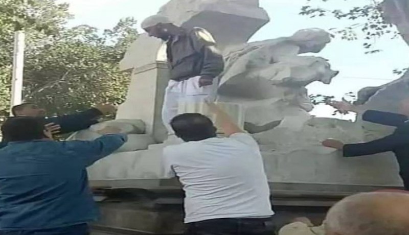 إيداع الشاب الذي حاول تخريب تمثال عين الفوارة الحبس المؤقت