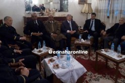 بالصور.. أويحيي والطاقم الحكومي في بيت الفقيد بن عودة