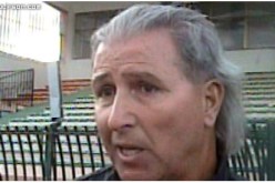 جمعية وهران تتفاوض مع المدرب كمال مواسة