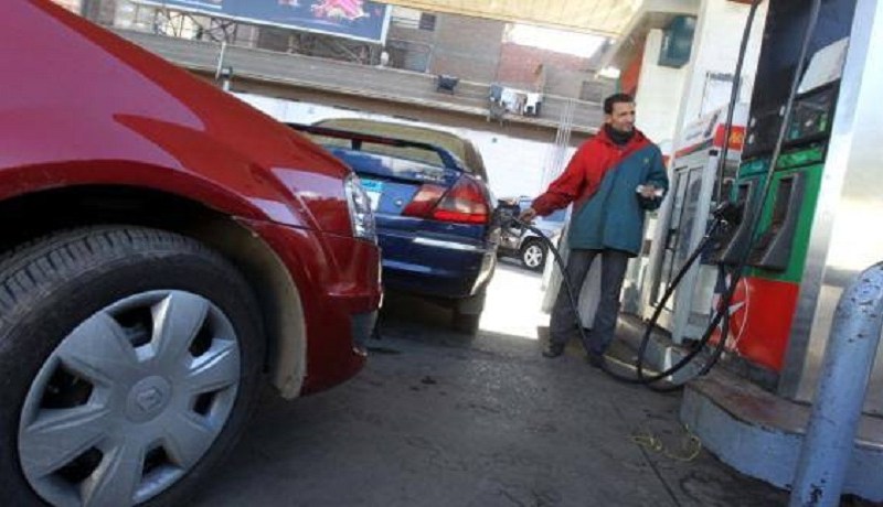 بريطانيا تتخلى عن سيارات البنزين والمازوت